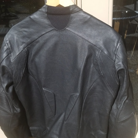 Black RIDENOW motorcycle jacket - womens - Picture 5 of 8